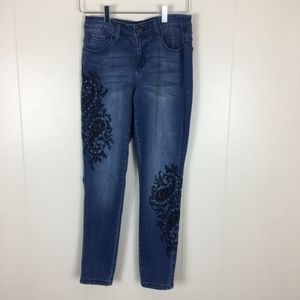 Earl Floral Embroidery Women's Jeans Size 6